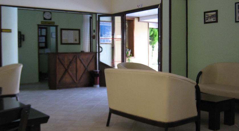 Oya Apartments คูซาดาซี ภายนอก รูปภาพ