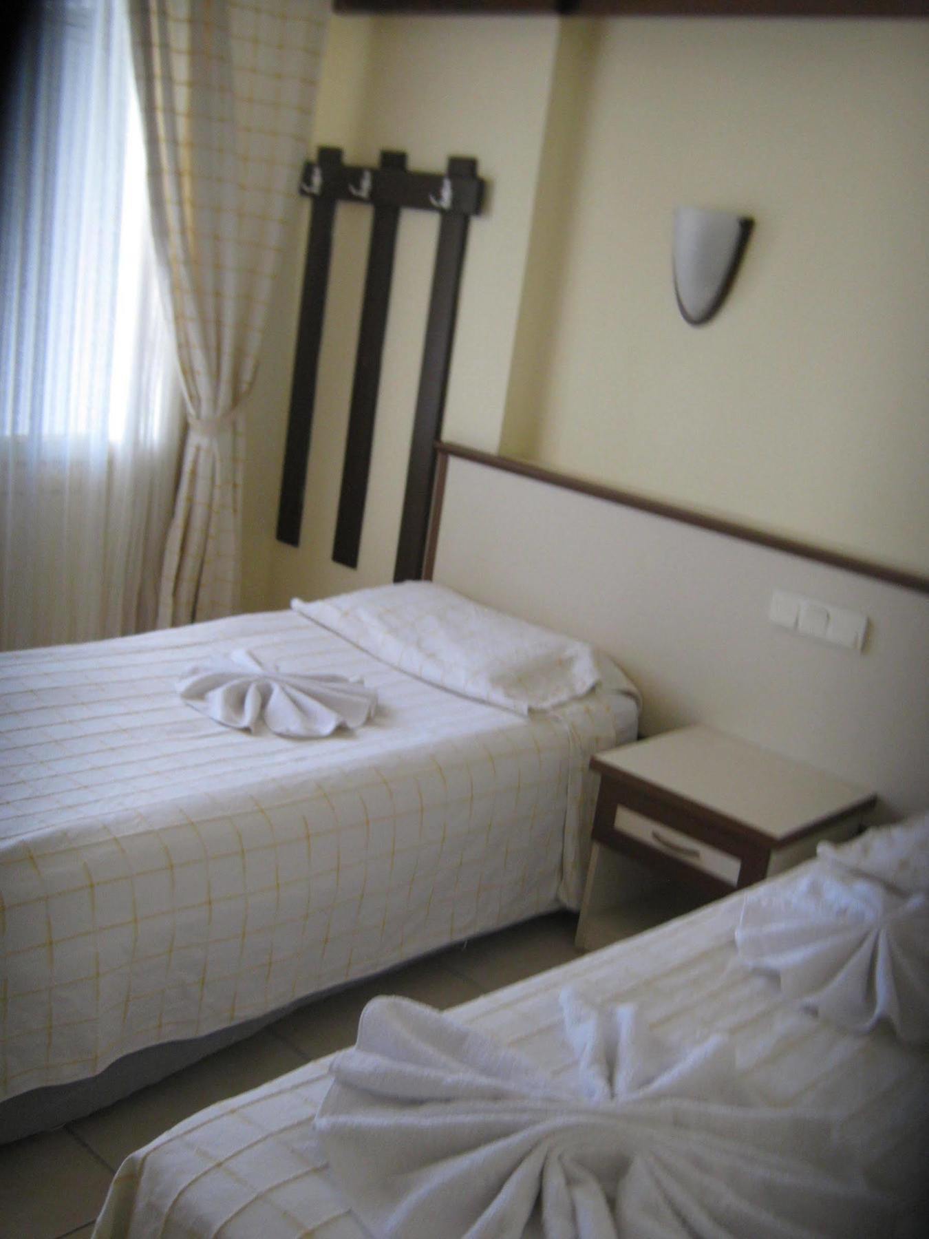 Oya Apartments คูซาดาซี ภายนอก รูปภาพ
